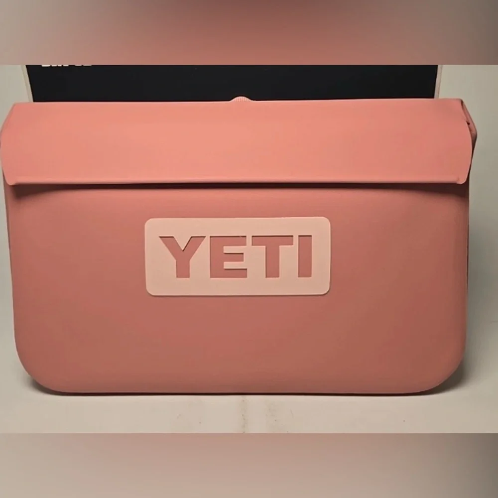 Excellent Condition Yeti Camino 35 & sidekick- Sandstone pink